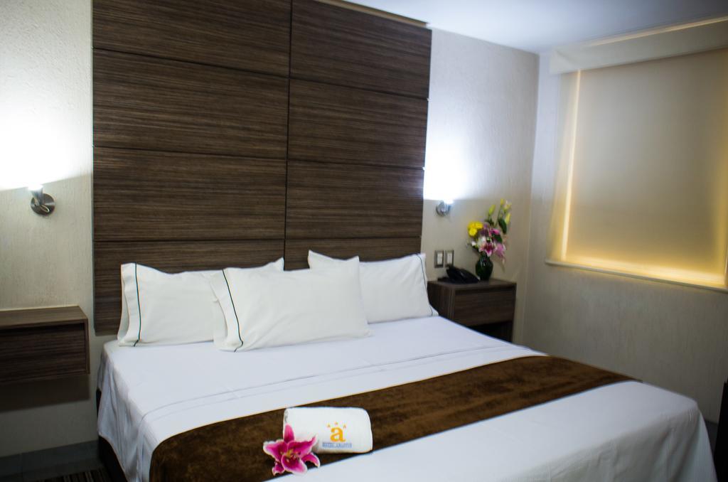 Hotel Expo Abastos Гвадалахара Екстер'єр фото