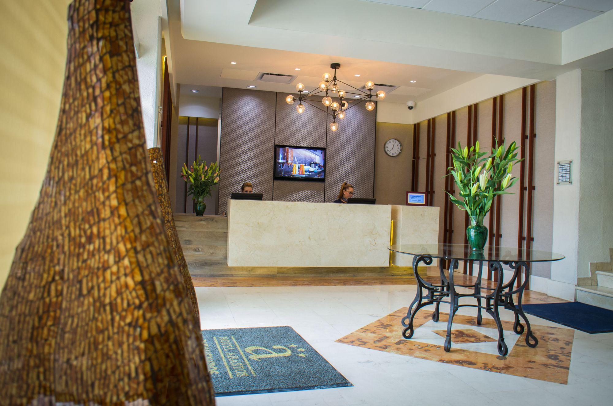 Hotel Expo Abastos Гвадалахара Екстер'єр фото
